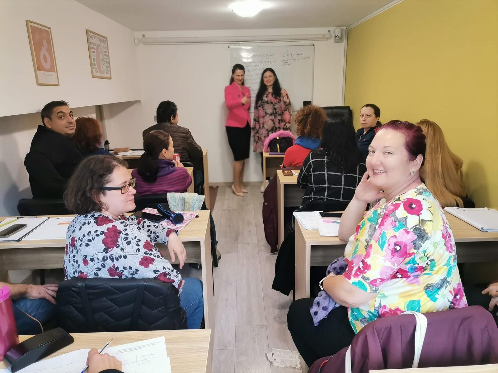 Подкрепа за заетост чрез професионални обучения